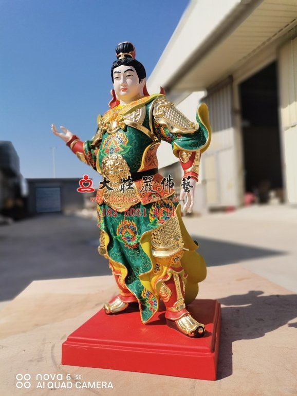 開閩王弟子右側照