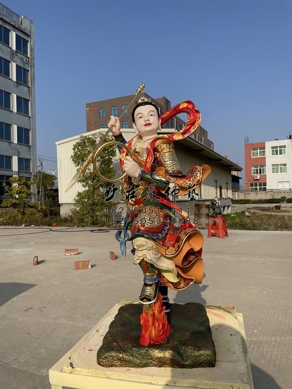 哪吒雕塑製作過程